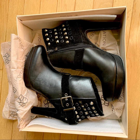 BCBG Black Leather/Suede Booties NWT - Picture 2 of 6